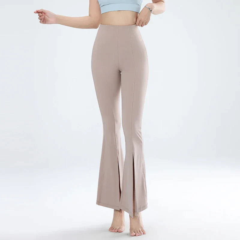 Zoes - Chic Flared-Hose mit hohem Bund und Seitenschlitzen